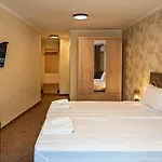 Tarnovka - Guest Хотел Велико Търново