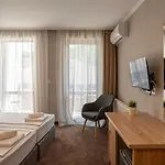 Tarnovka - Guest *