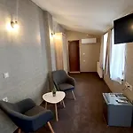 Хотел Tarnovka - Guest *