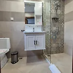 Хотел Tarnovka - Guest *