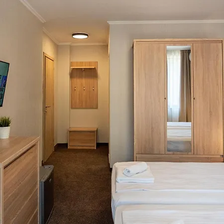 Hotel Tarnovka - Guest *