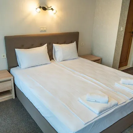 Хотел Tarnovka - Guest