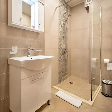 Hotel Tarnovka - Guest