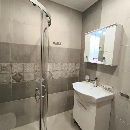Хотел Tarnovka - Guest *