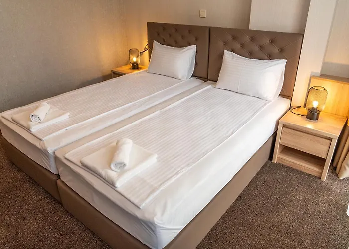 Хотел Tarnovka - Guest *