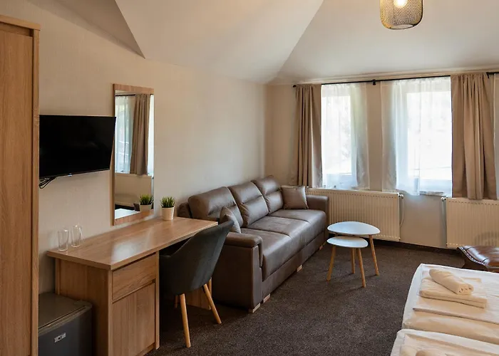 Хотел Tarnovka - Guest *