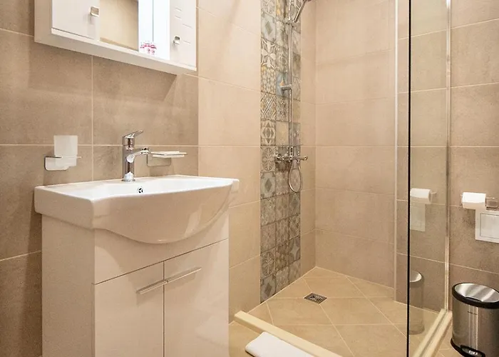 Хотел Tarnovka - Guest