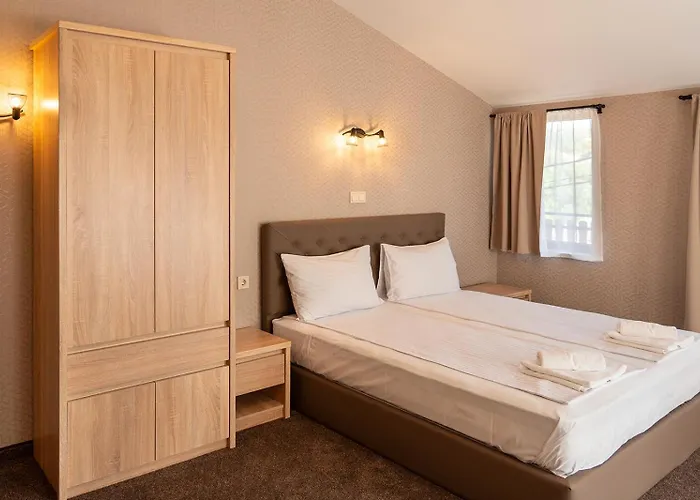 Tarnovka - Guest Хотел Велико Търново